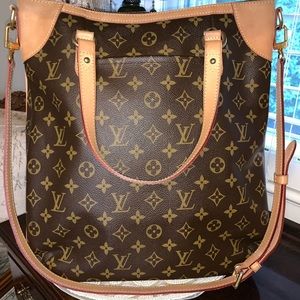 Louis Vuitton Odeon GM